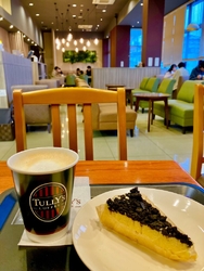 雨の中写真を撮...