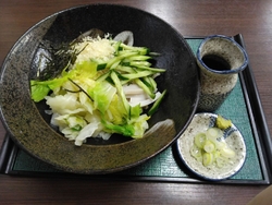 ちょっと、お昼...