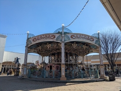 小山ゆうえんち...