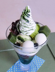 ここの甘味はど...