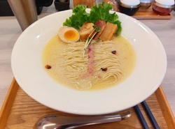 前回はつけ麺を...