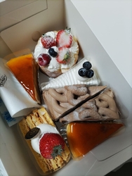 娘が「ケーキ食...