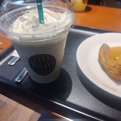 買い物途中、タ...