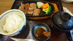 平日13時頃1...