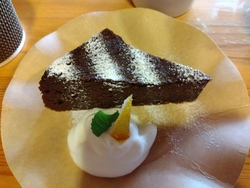 二荒山神社中宮...