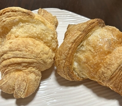 餅クロワッサン...