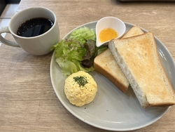 買い物で疲れた...
