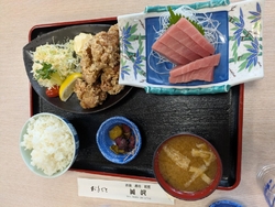 ランチにおじゃ...