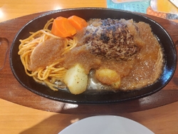 宮のハンバーグ...