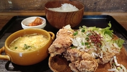 ランチを求めて...