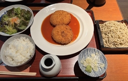 何を食べても美...