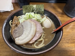 お昼に村岡屋本...