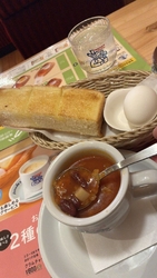 土曜なので混ん...