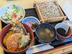 ランチ時にお邪...