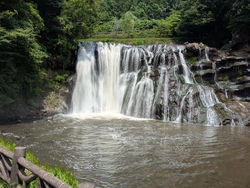 烏山方面へドラ...