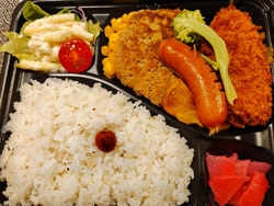 今日は寿楽さん...