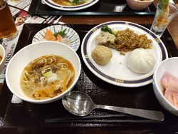 施設全体には歴...