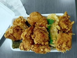 またまた、お昼...