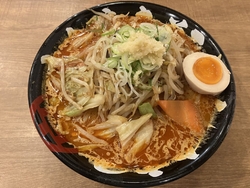 夕飯を食べに行...