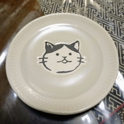 食料品や日用品...