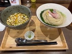 気になっていた...