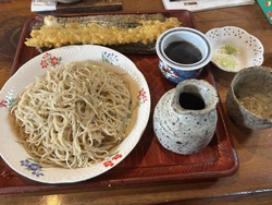 こちらのそばが...
