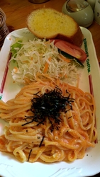 残暑厳しい中で...