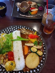 ロマンチック村...