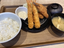 「海鮮盛合せ定...