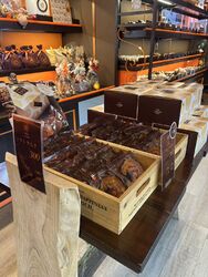 当店自慢のソフトラスクがおすすめです!