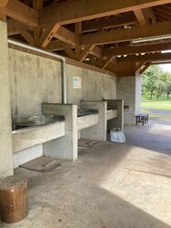 炊事場はお湯も出るので冬でも安心です☆