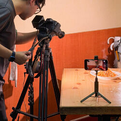 箱庭茜がTV番組「1000円 vs 10000円 欲望の2択！食べたいのはどっち?」で特別な一皿に☆