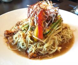 【期間限定】胡宮特製冷やし担々麺