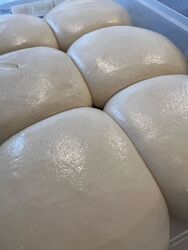 生地にこだわる手作りピザ