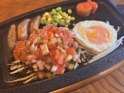 ６月創作ハンバーグ