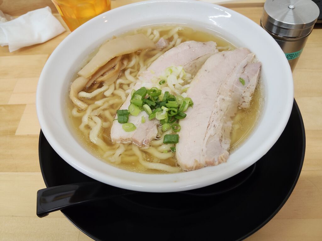 青竹手打ち佐野らーめん 晴れる屋