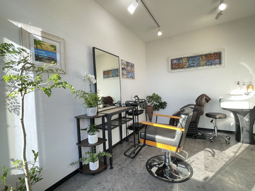 ヘッドマッサージのヘアーサロン NORIS