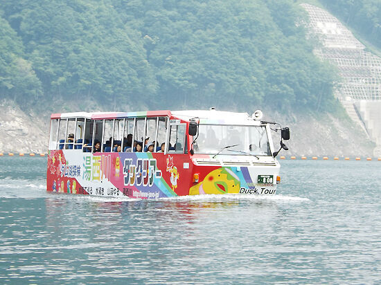 日光 紅葉に囲まれて 鬼怒川 湯西川のディープな新名所ドライブ 2ページ ネッツンドライブ 栃ナビ