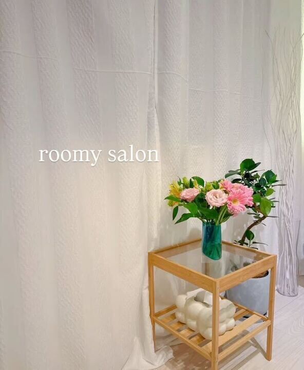 roomysalon