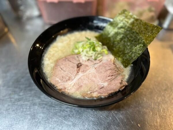背脂豚骨ラーメン らんぶ