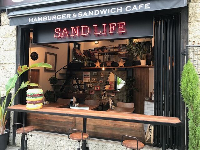 Hamburger&Sandwich Cafe SAND LIFE
