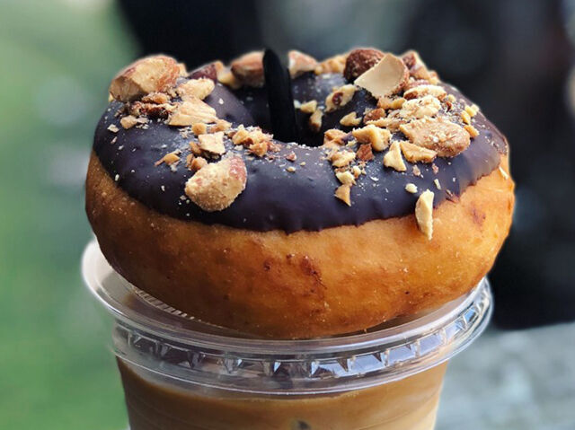 do my thing amazing Donut（cafe Q内）