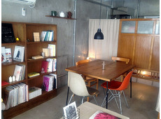 カフェ・ユルリト