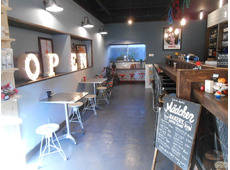 Madchen BAKERY&COFFEE STAND